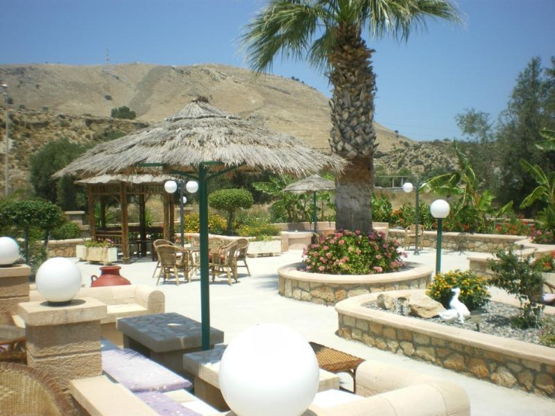 Olive Garden Hotel 4*